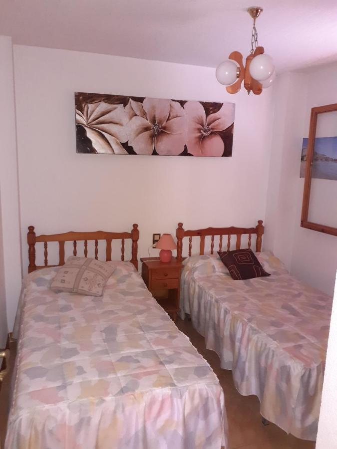 Apartamento Santa Pola, En Playa Del Tamarit Con Piscina. Kültér fotó